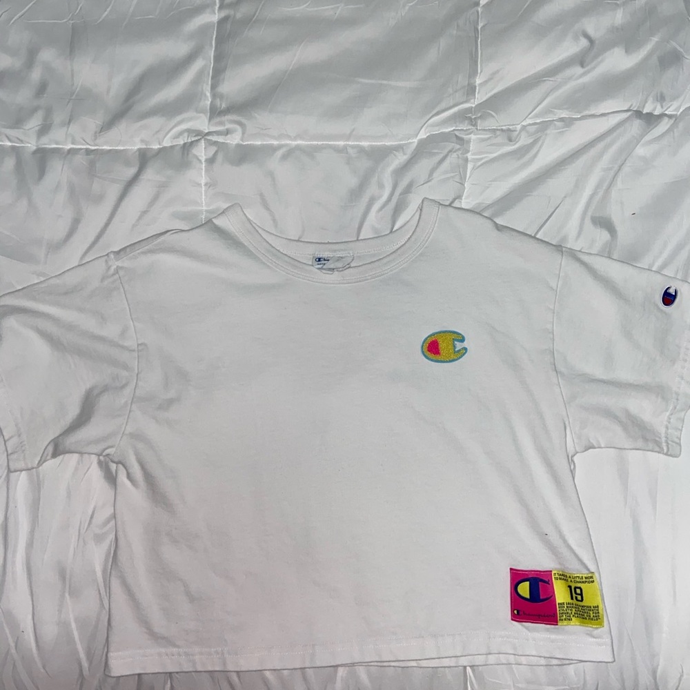 champion cropped tee